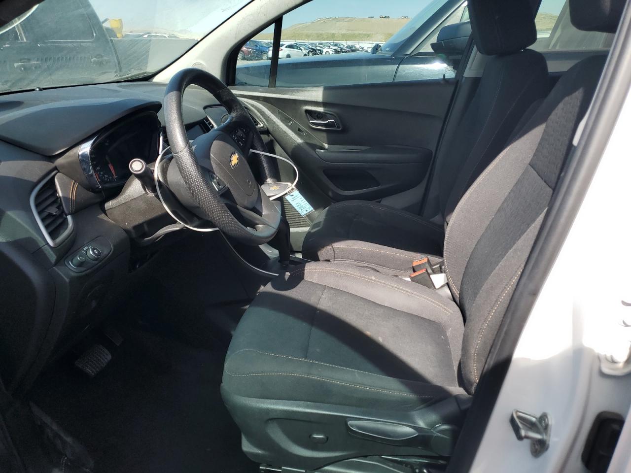 2020 Chevrolet Trax - Image 7