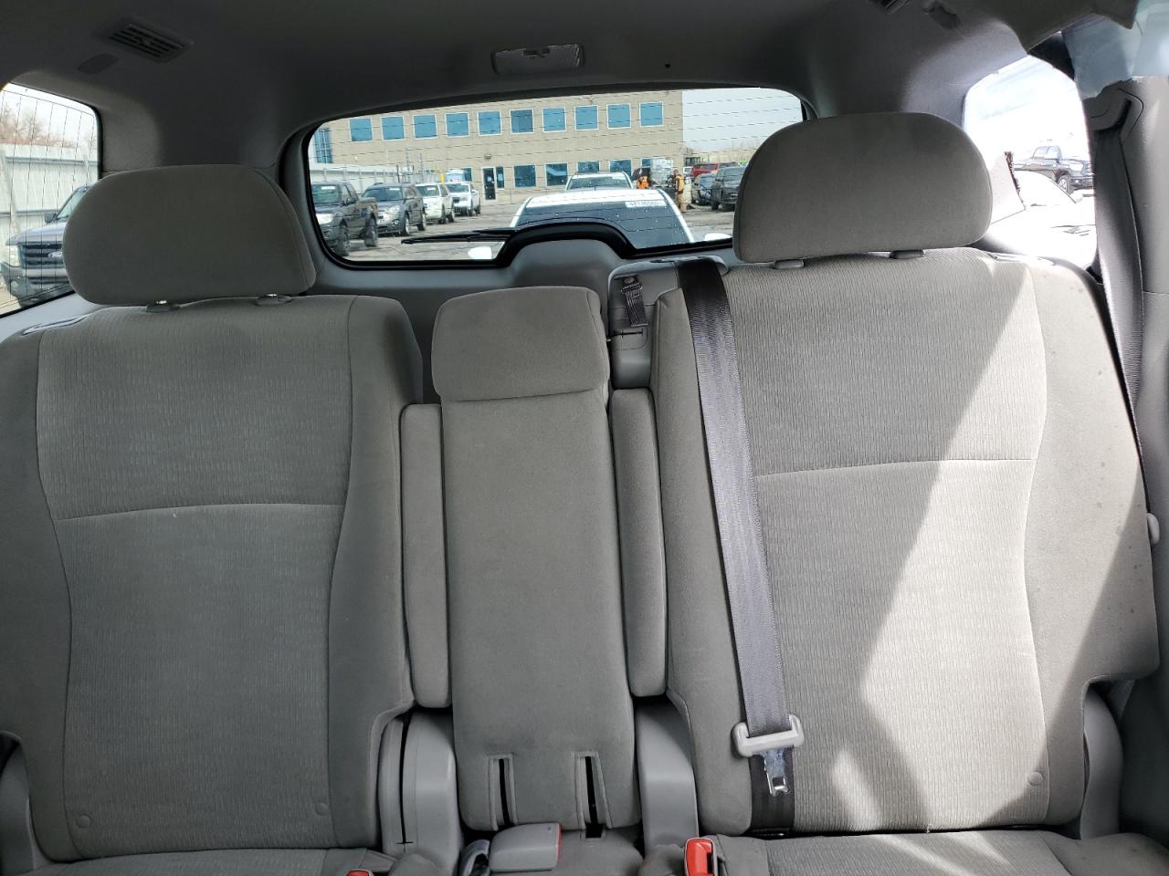 2012 Toyota Highlander - Image 10