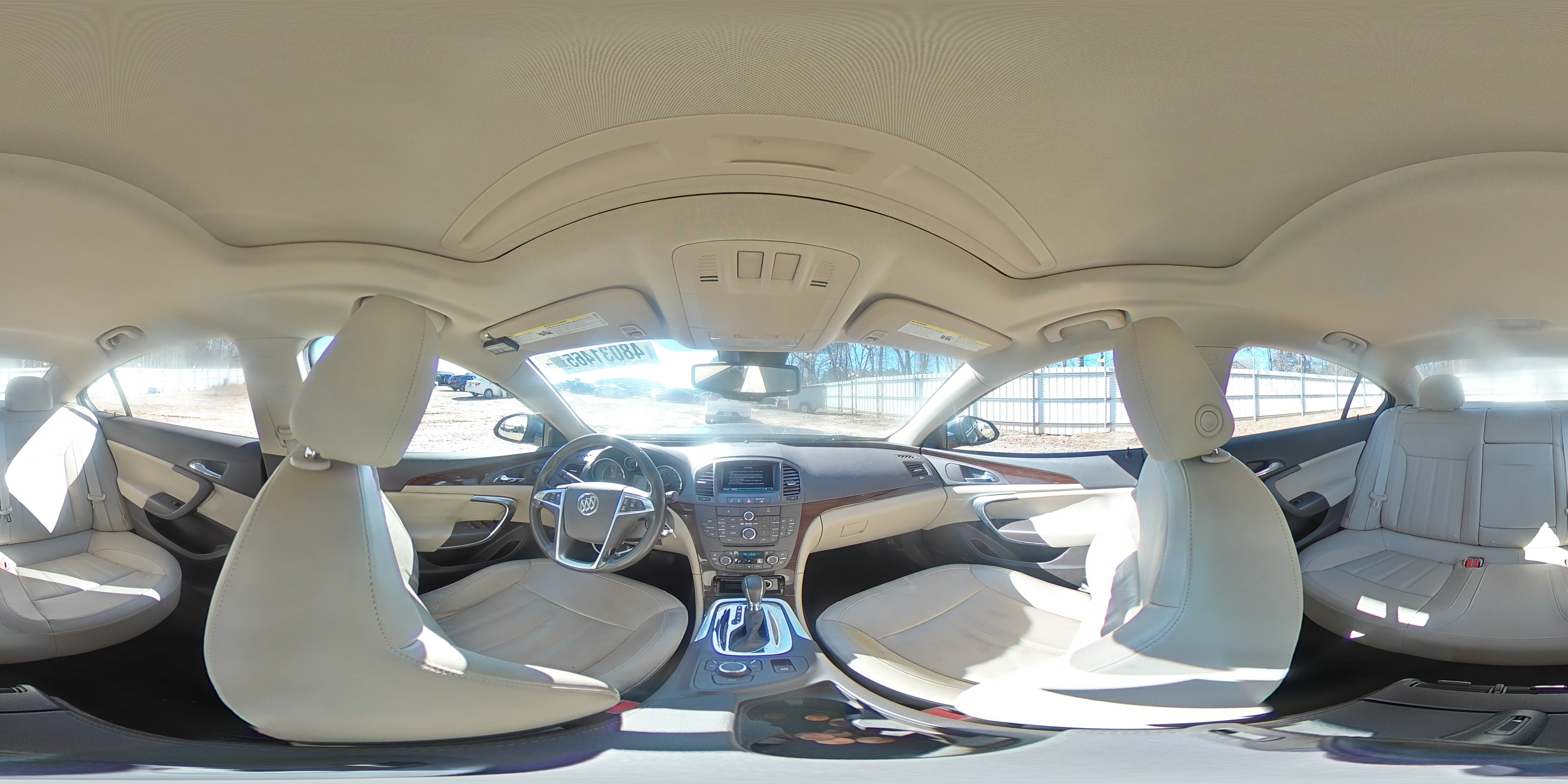 2011 Buick Regal - Image 13