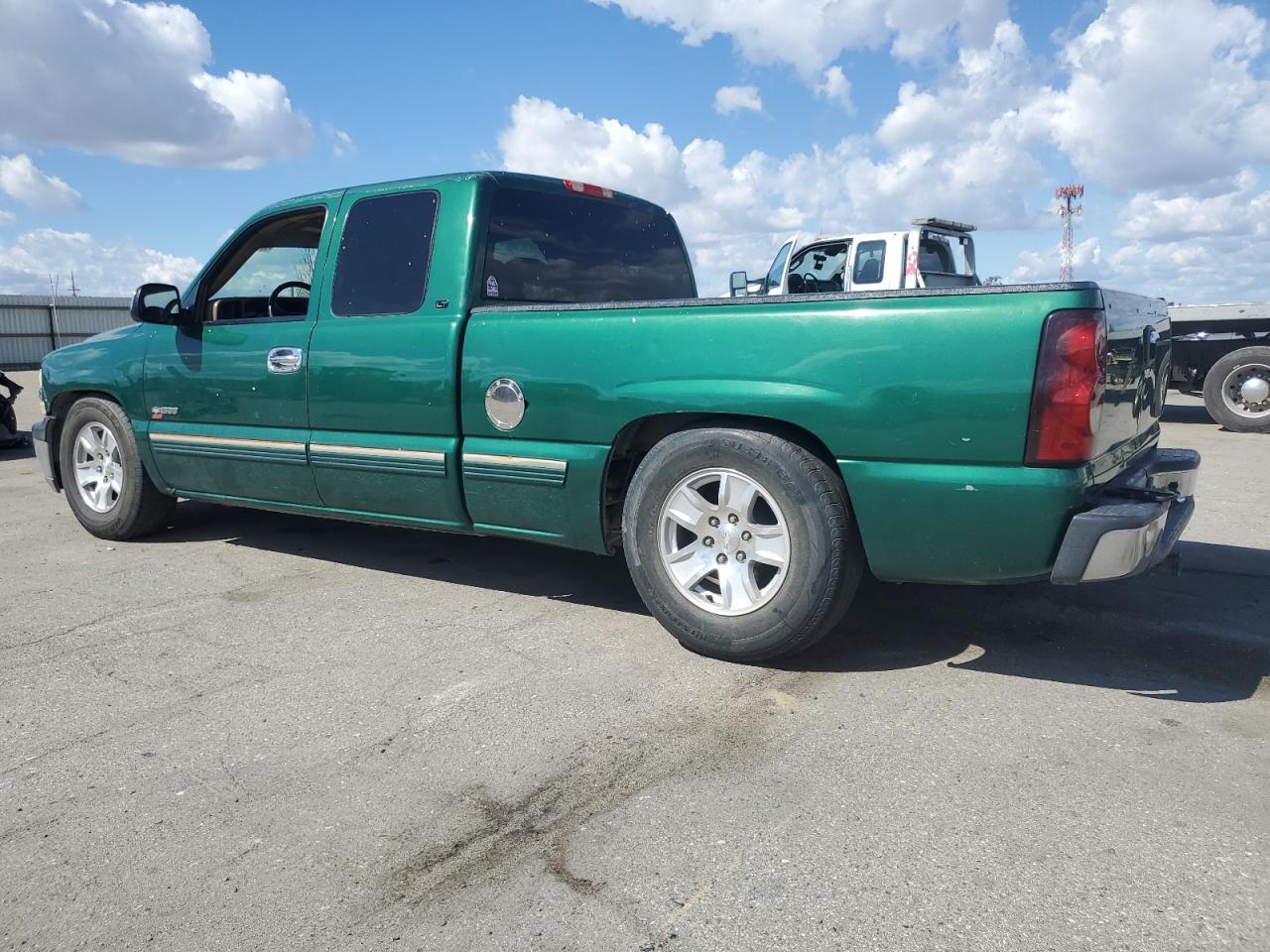 1999 Chevrolet Silverado - Image 2