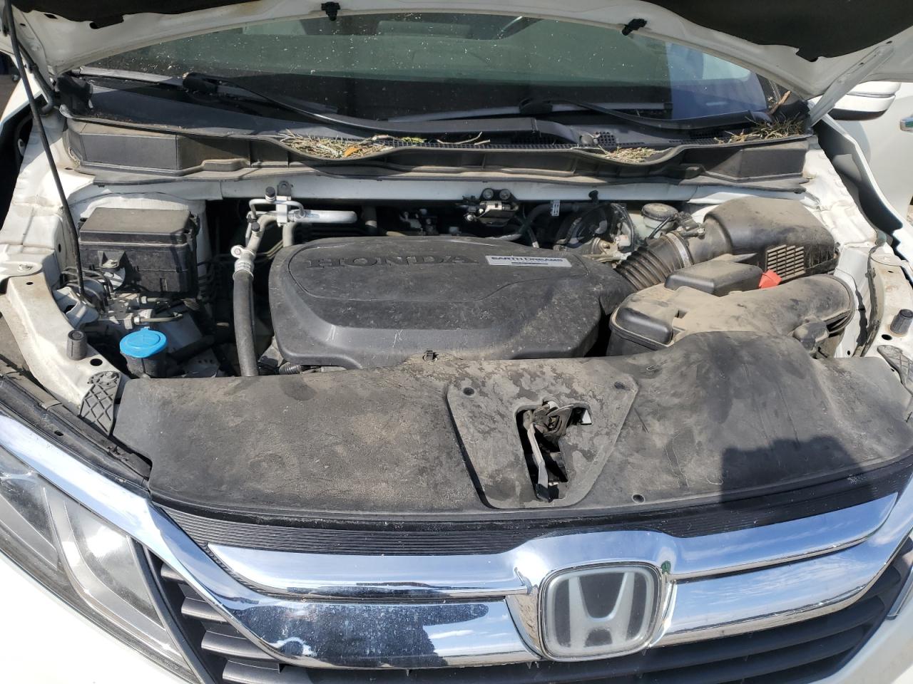 2018 Honda Odyssey - Image 11