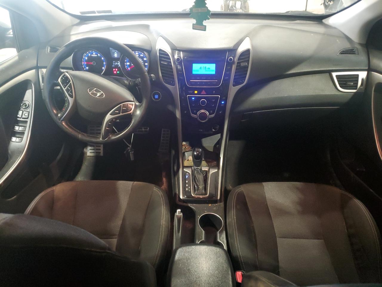 2013 Hyundai Elantra - Image 8