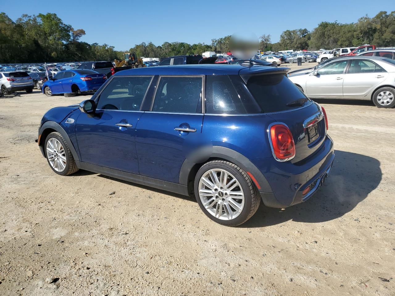 2015 MINI Cooper - Image 2