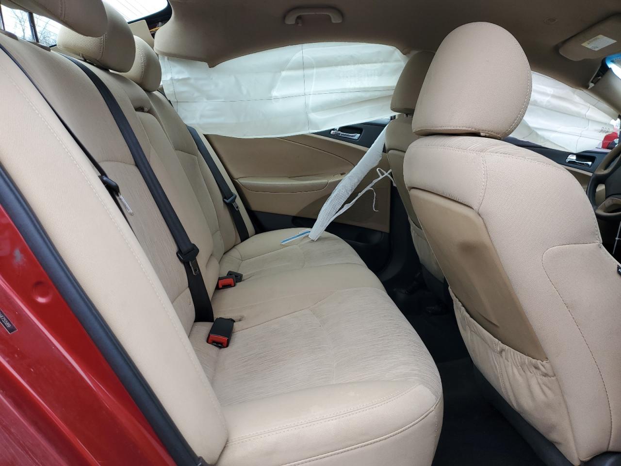 2012 Hyundai Sonata - Image 10