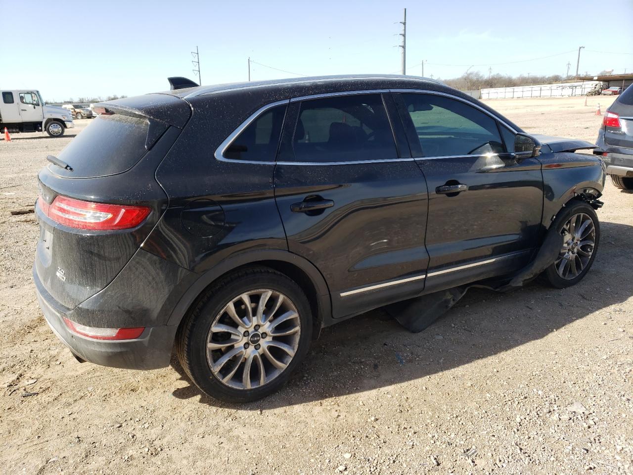 2015 Lincoln MKZ - Image 3