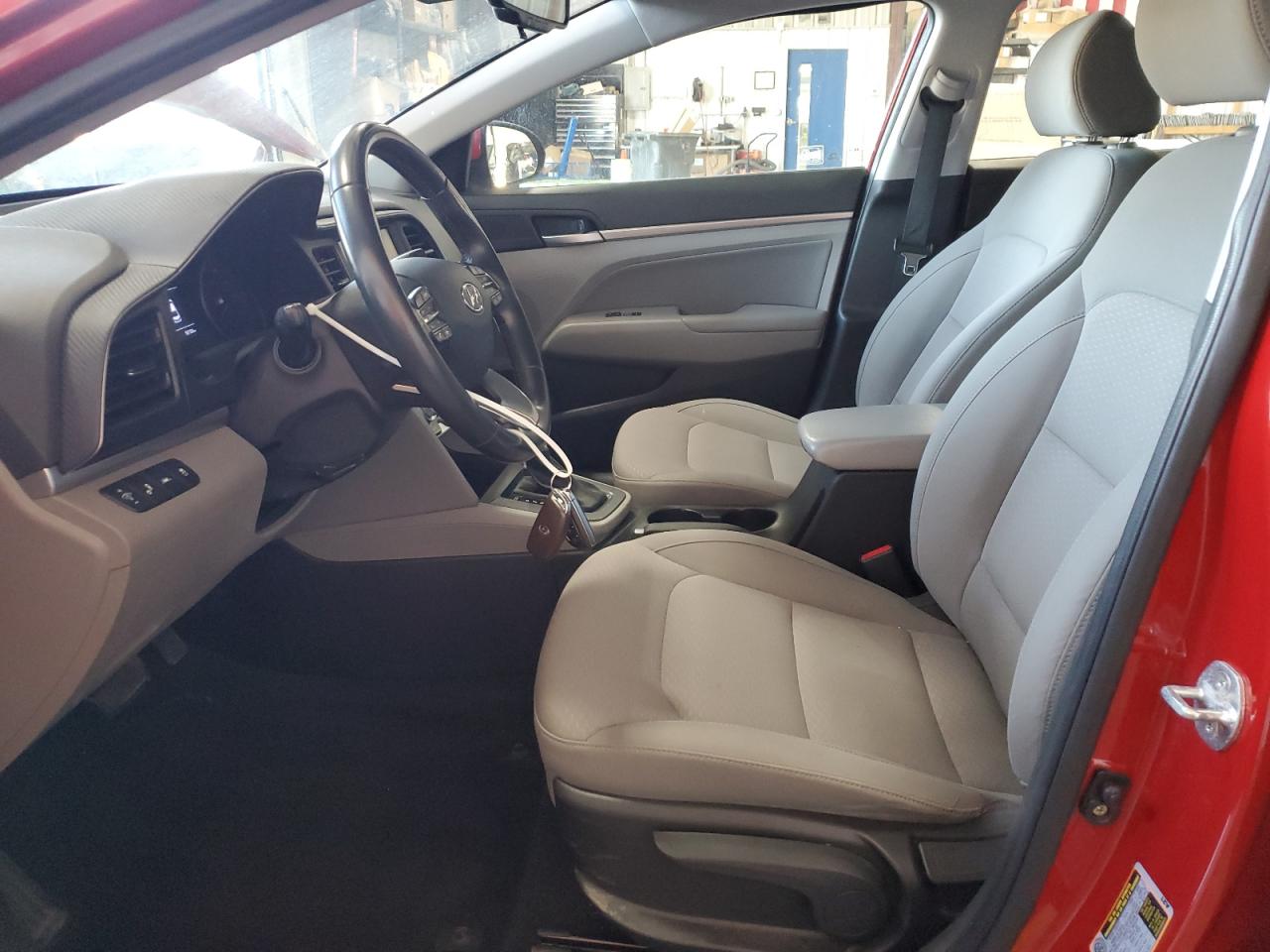 2020 Hyundai Elantra - Image 7