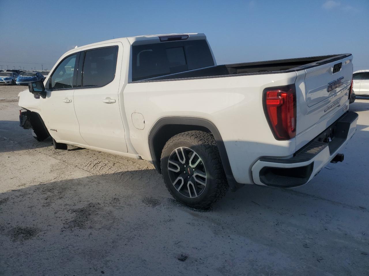2021 GMC Sierra - Image 2