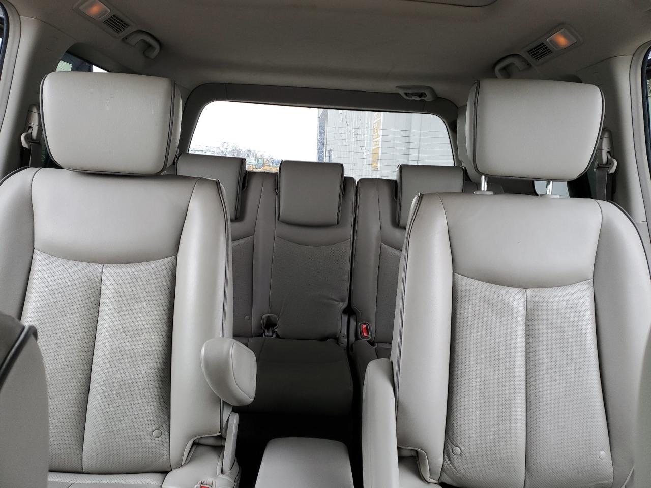 2011 Nissan Quest - Image 10