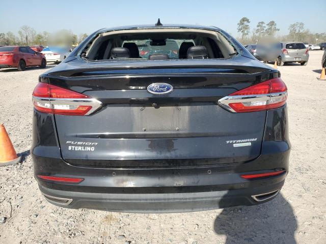  FORD FUSION 2019 Czarny