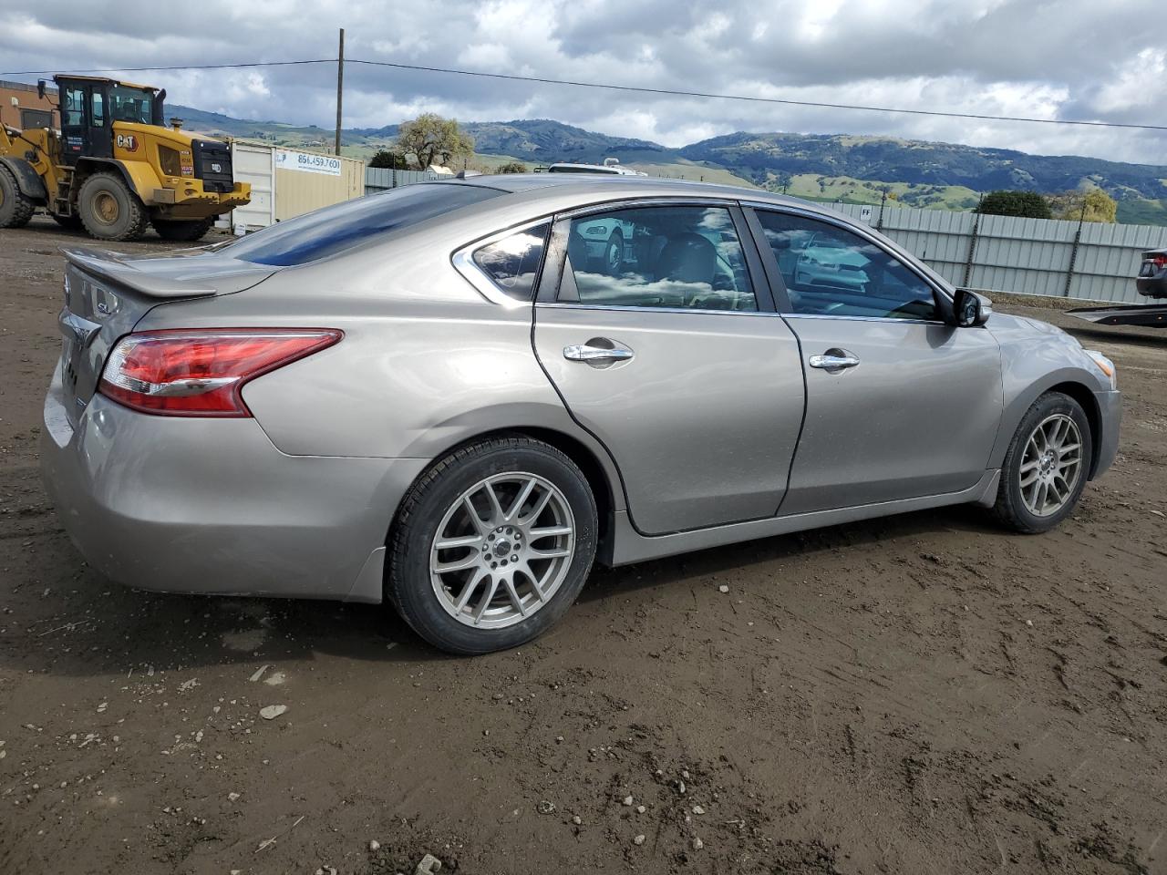 2013 Nissan Altima - Image 3