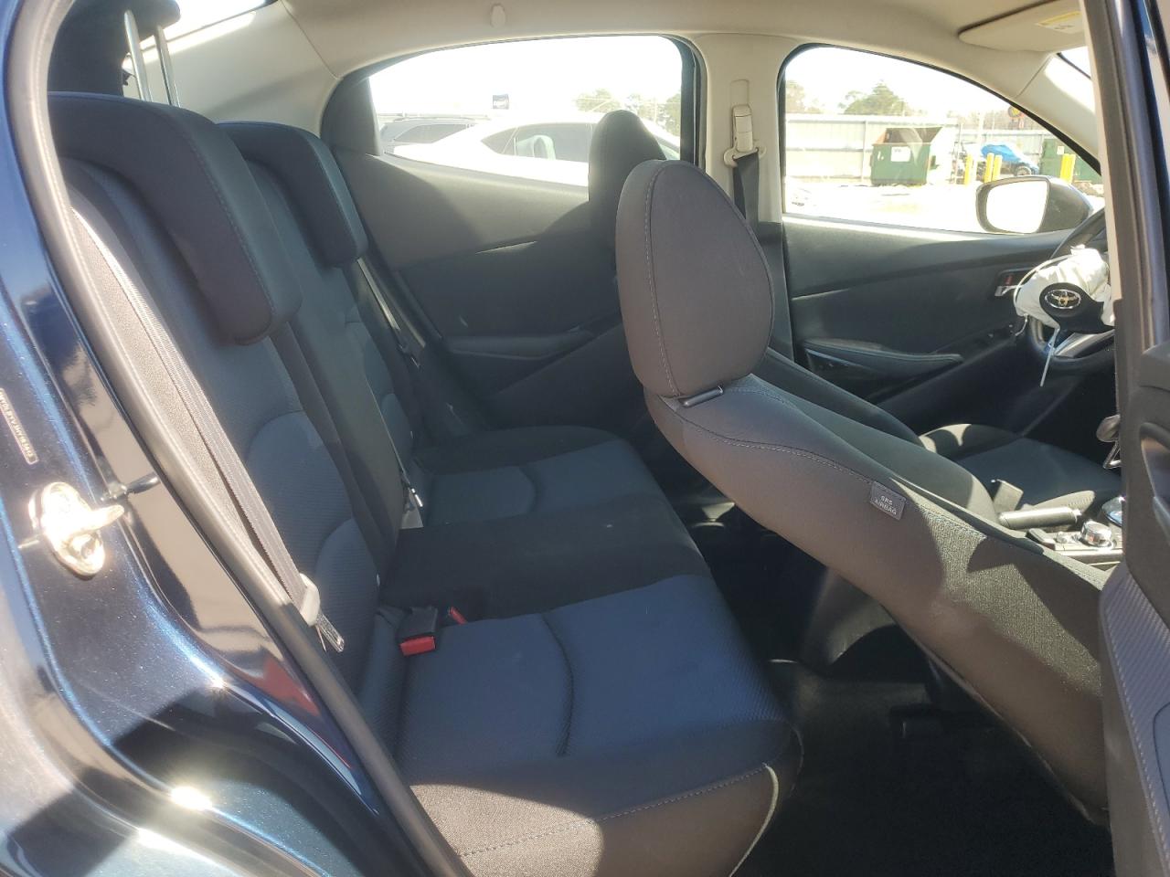 2017 Toyota Yaris - Image 10