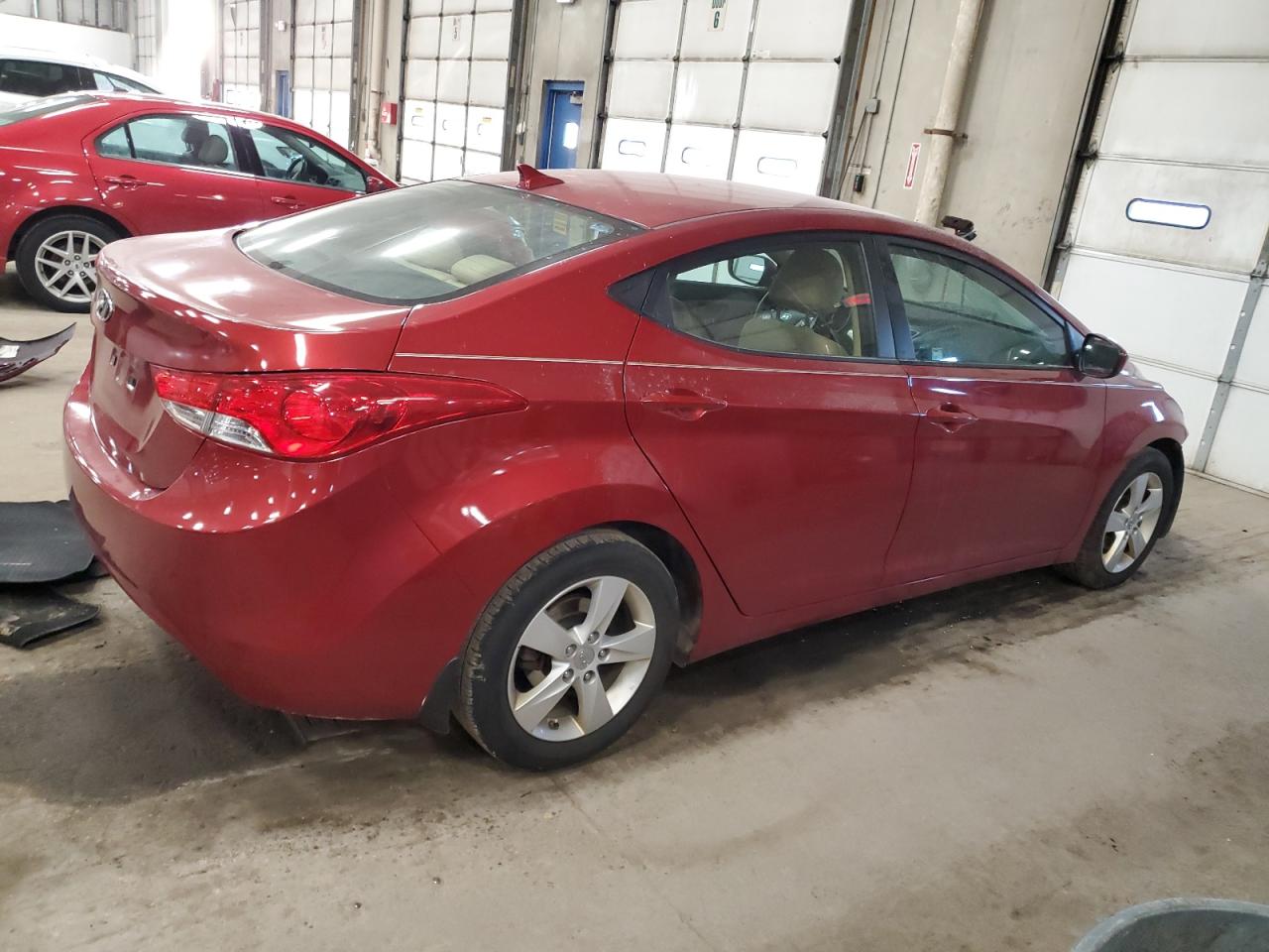 2013 Hyundai Elantra - Image 3