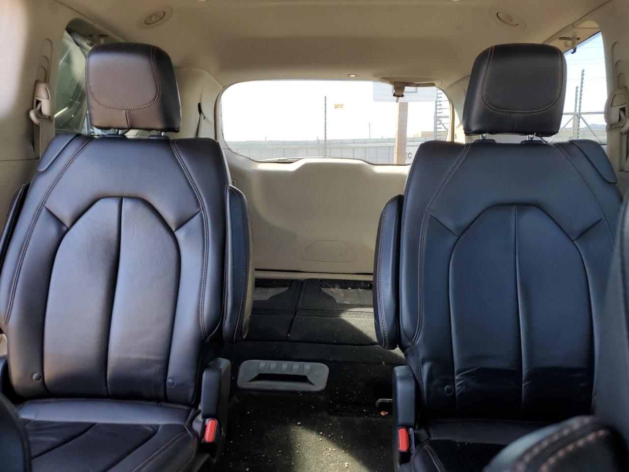 2C4RC1BG3HR569490 - 2017 Chrysler PACIFICA - #undefined