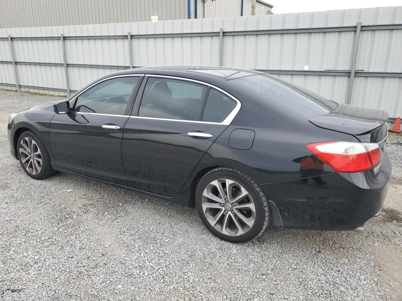 2015 Honda Accord - Image 2
