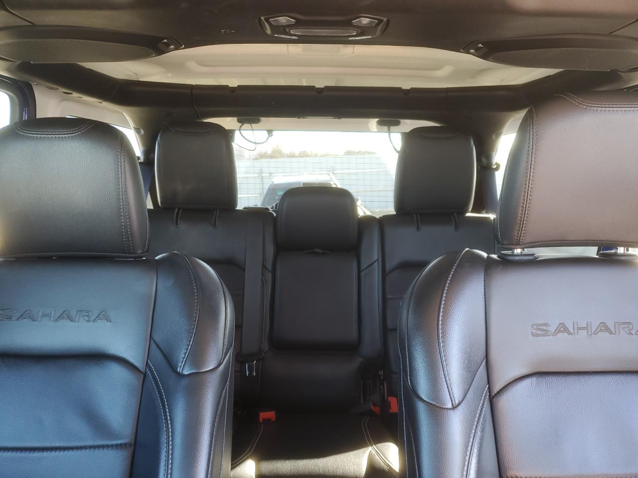 2018 Jeep Wrangler - Image 10