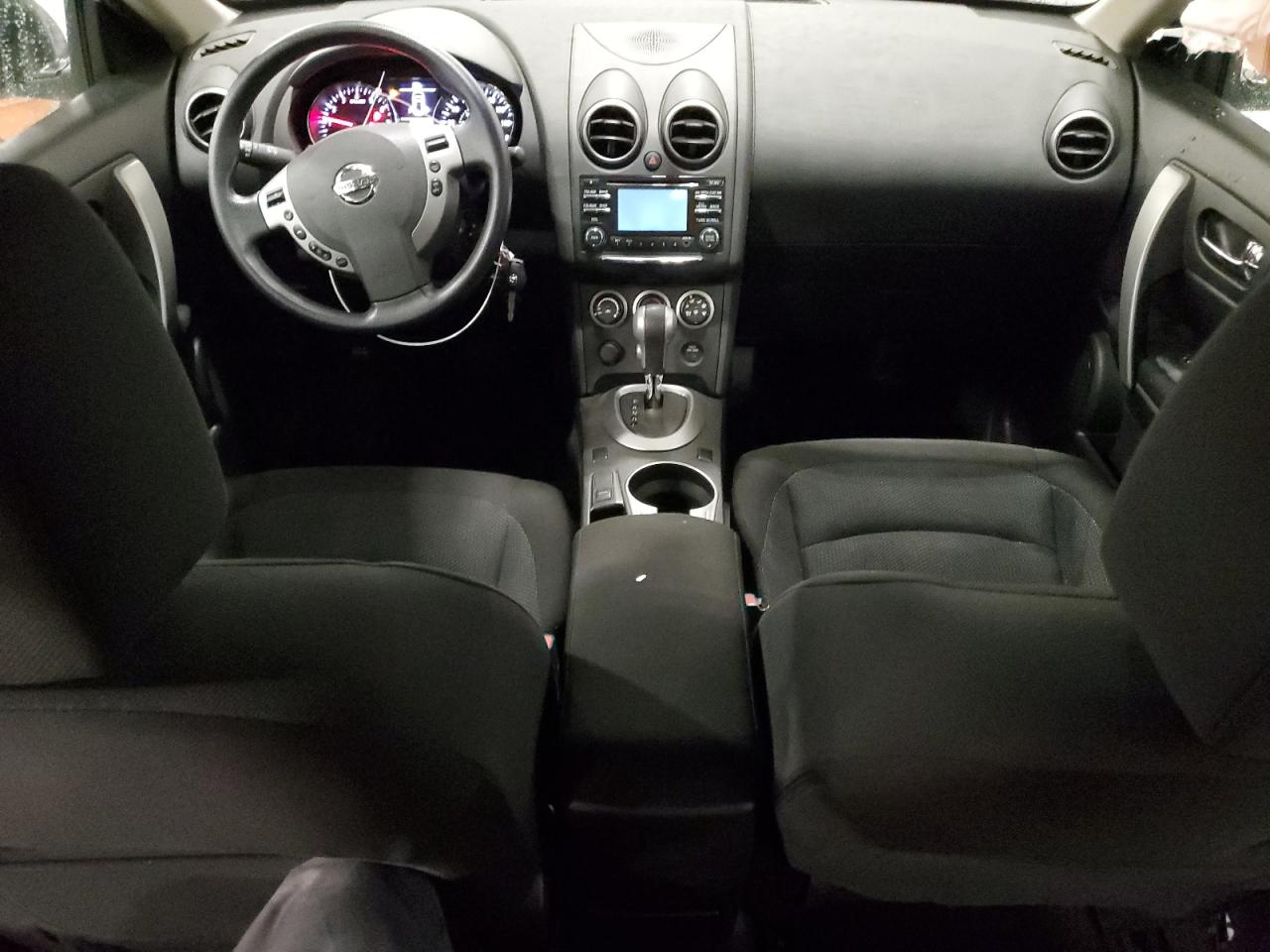 2015 Nissan Rogue - Image 8