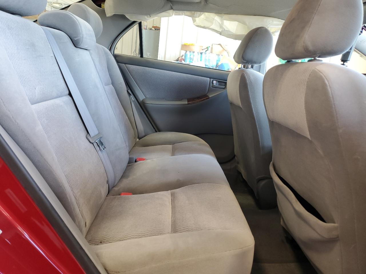 2005 Toyota Corolla - Image 11