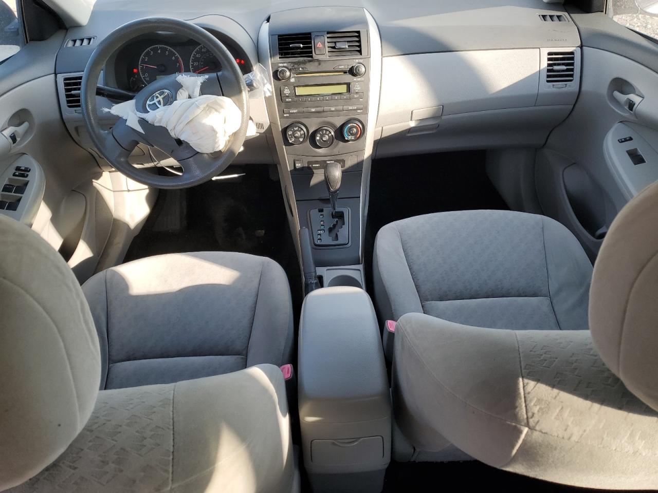 2009 Toyota Corolla - Image 8