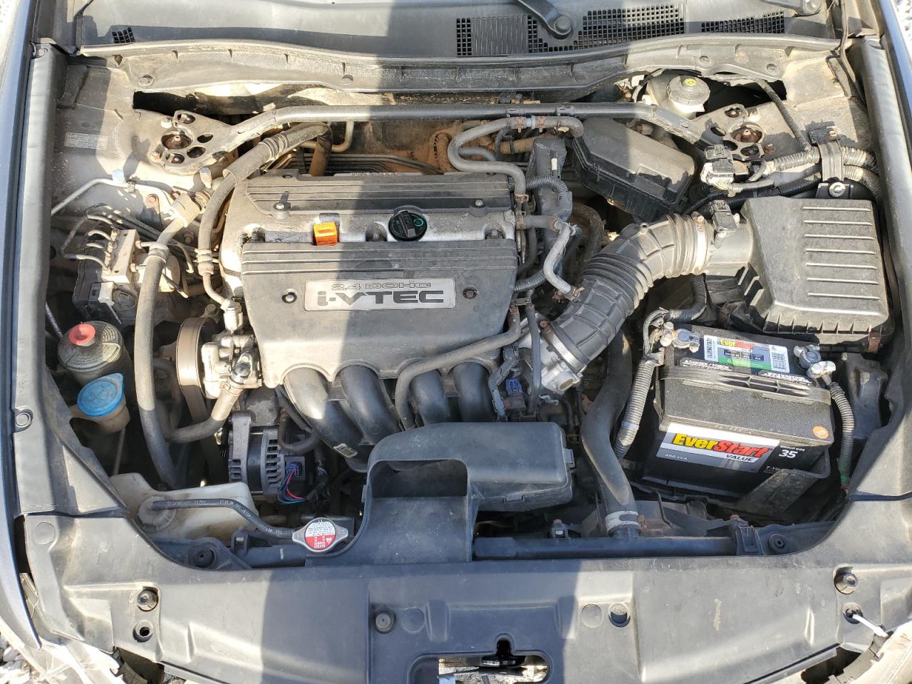 2009 Honda Accord - Image 11