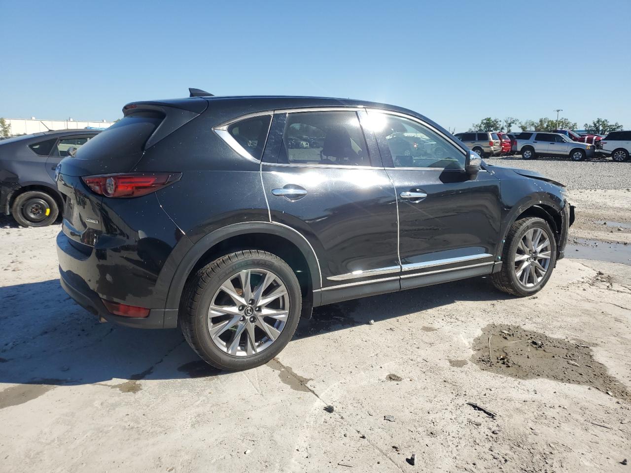 2020 Mazda CX-5 - Image 3