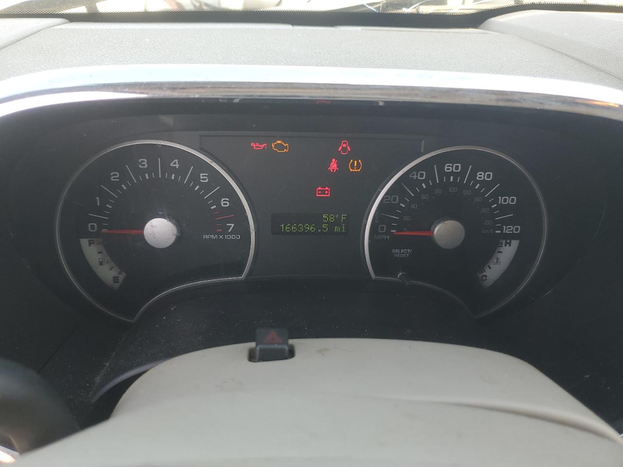 2007 Ford Explorer Xlt VIN: 1FMEU63E67UB57180 Lot: 48223025