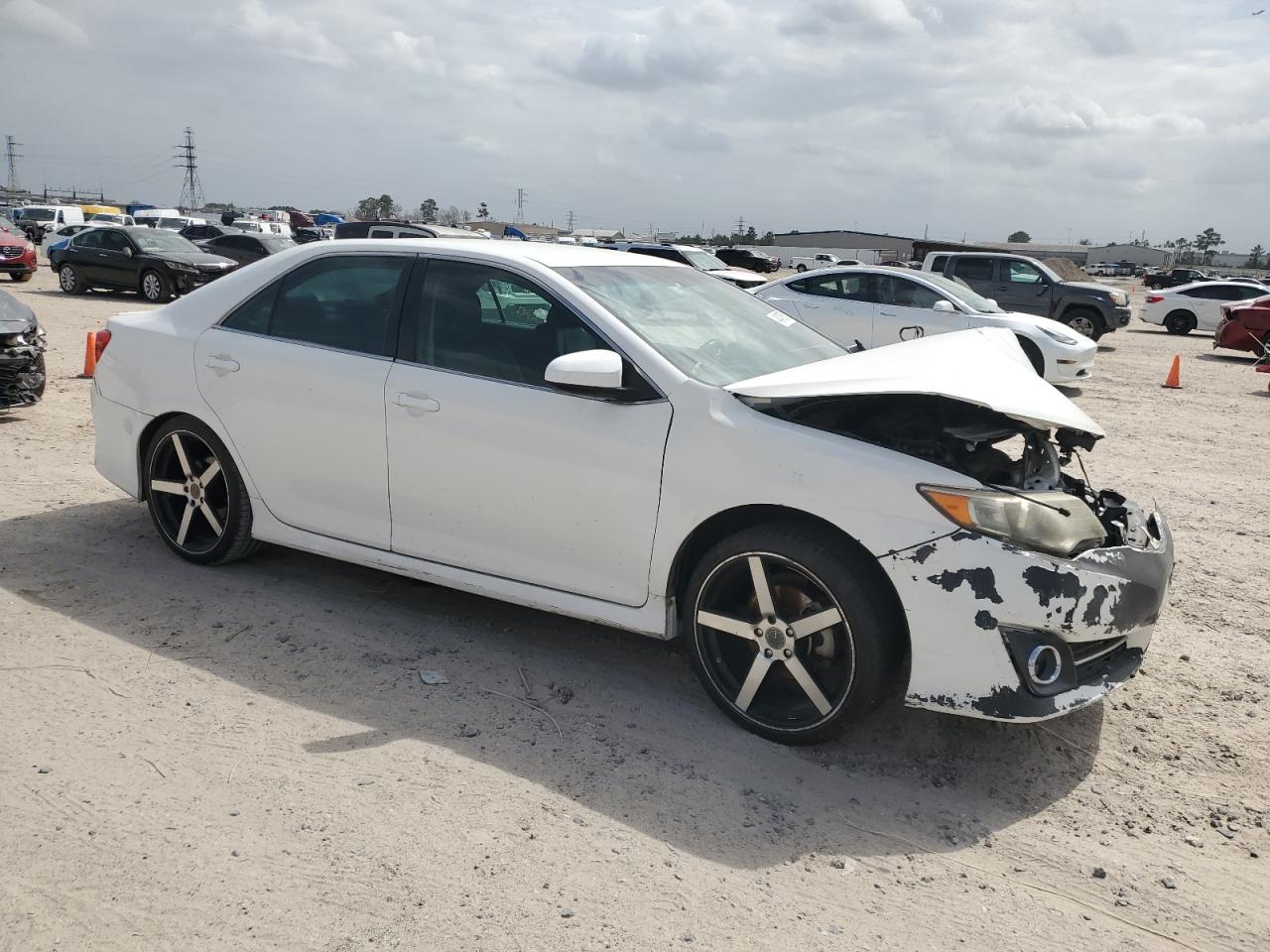 2012 Toyota Camry - Image 4