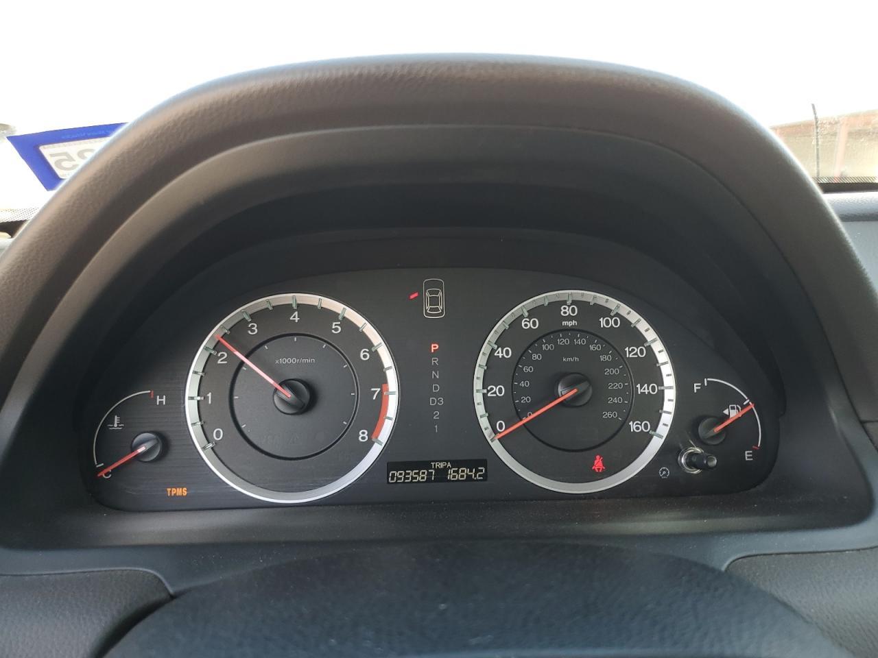 2009 Honda Accord - Image 9