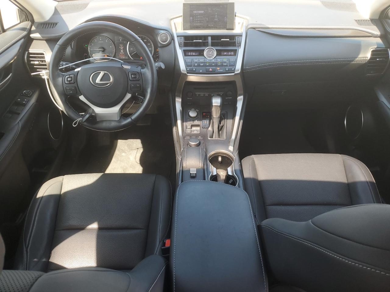 2016 Lexus NX - Image 8