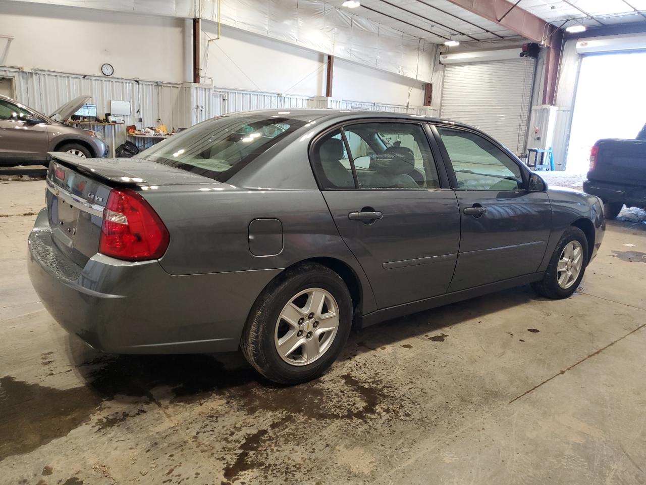 2005 Chevrolet Malibu - Image 3