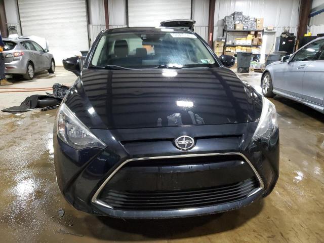  SCION IA 2016 Чорний