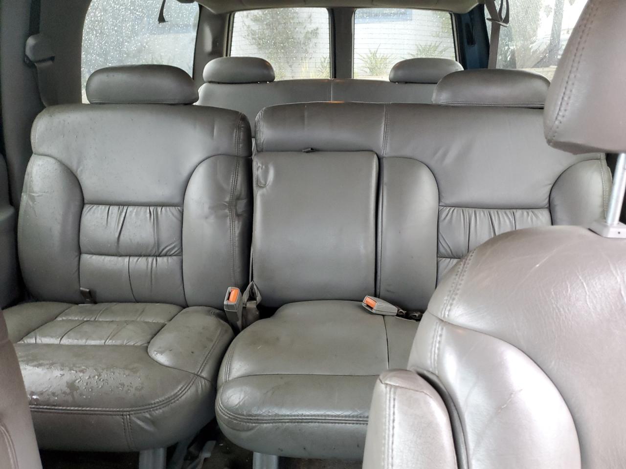 1999 Chevrolet Suburban C1500 VIN: 3GNEC16R6XG254396 Lot: 47893185