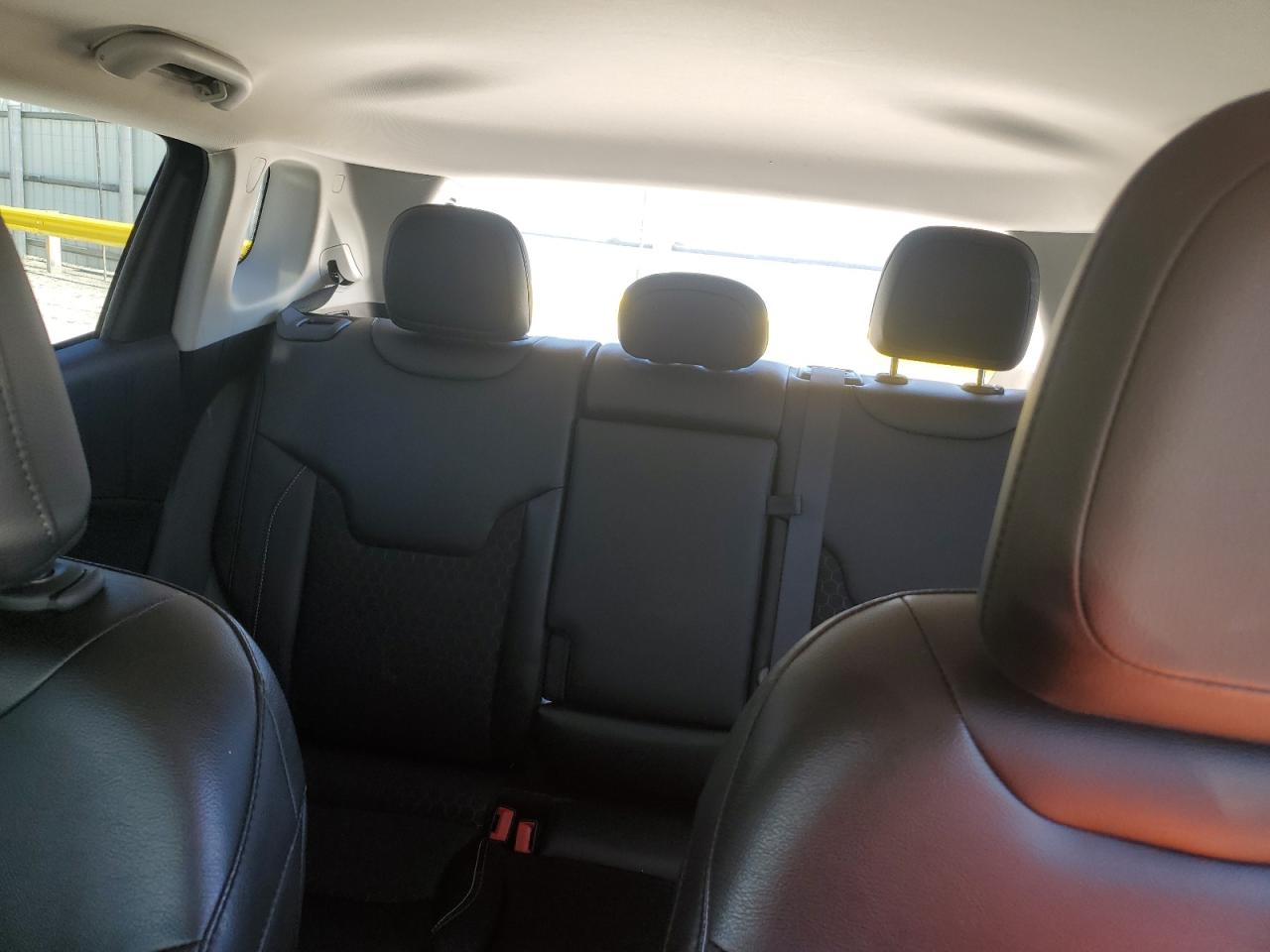 2021 Jeep Compass - Image 10