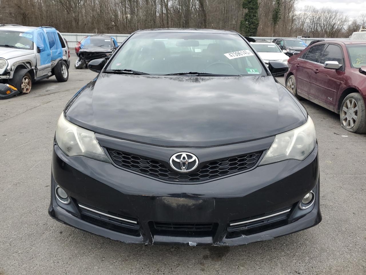 2014 Toyota Camry - Image 5