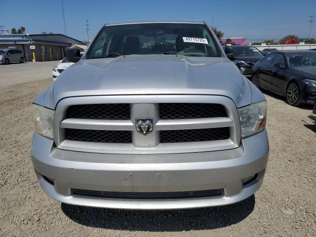  DODGE RAM 1500 2012 Сріблястий