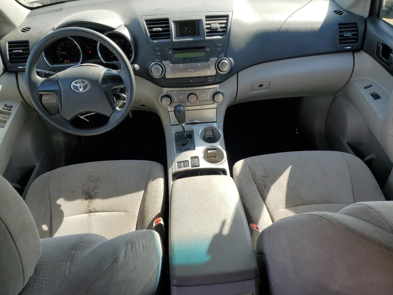 2012 Toyota Highlander - Image 8