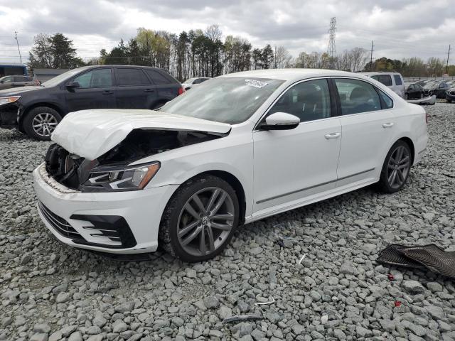  VOLKSWAGEN PASSAT 2016 White