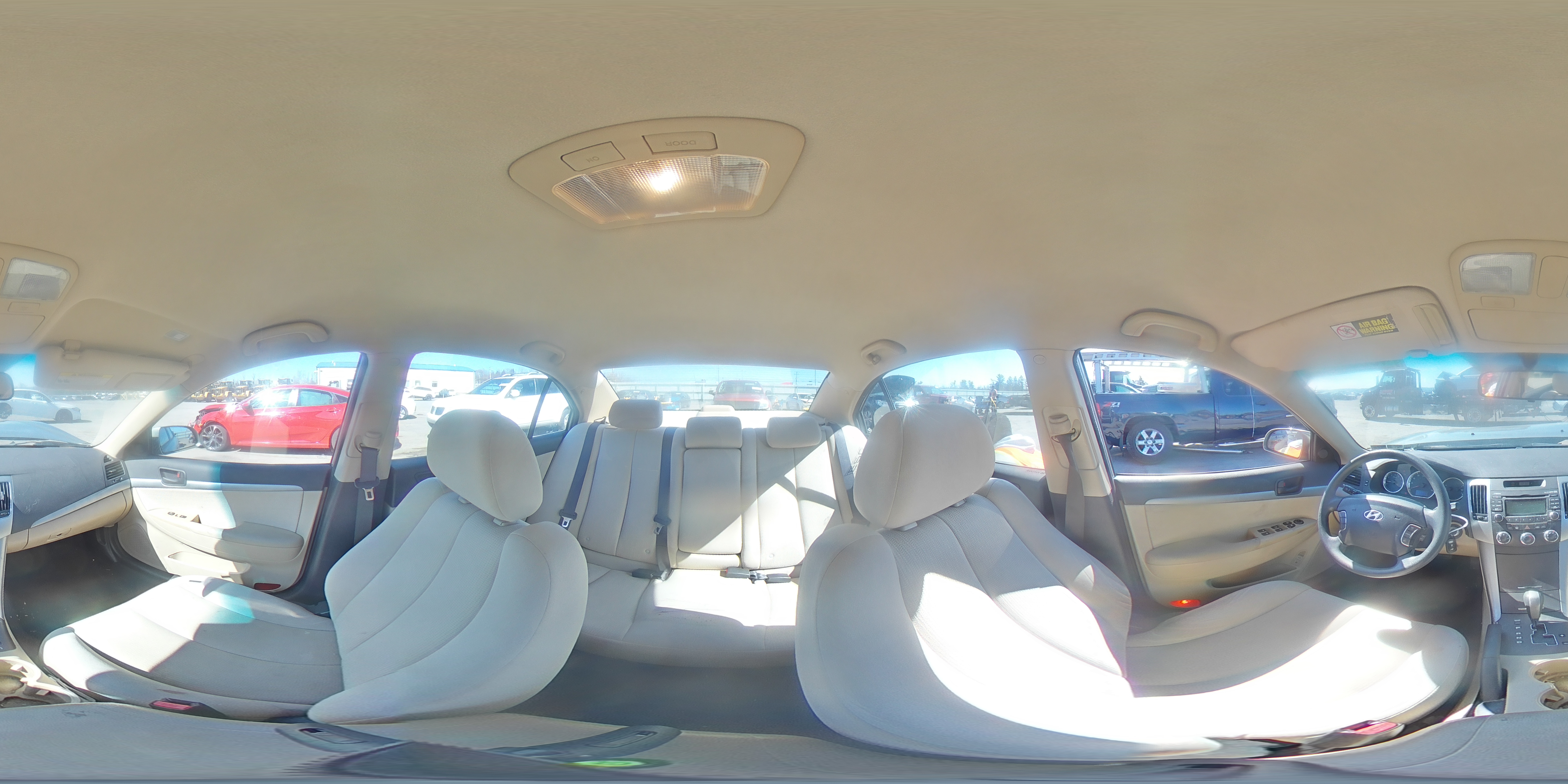 2009 Hyundai Sonata - Image 13
