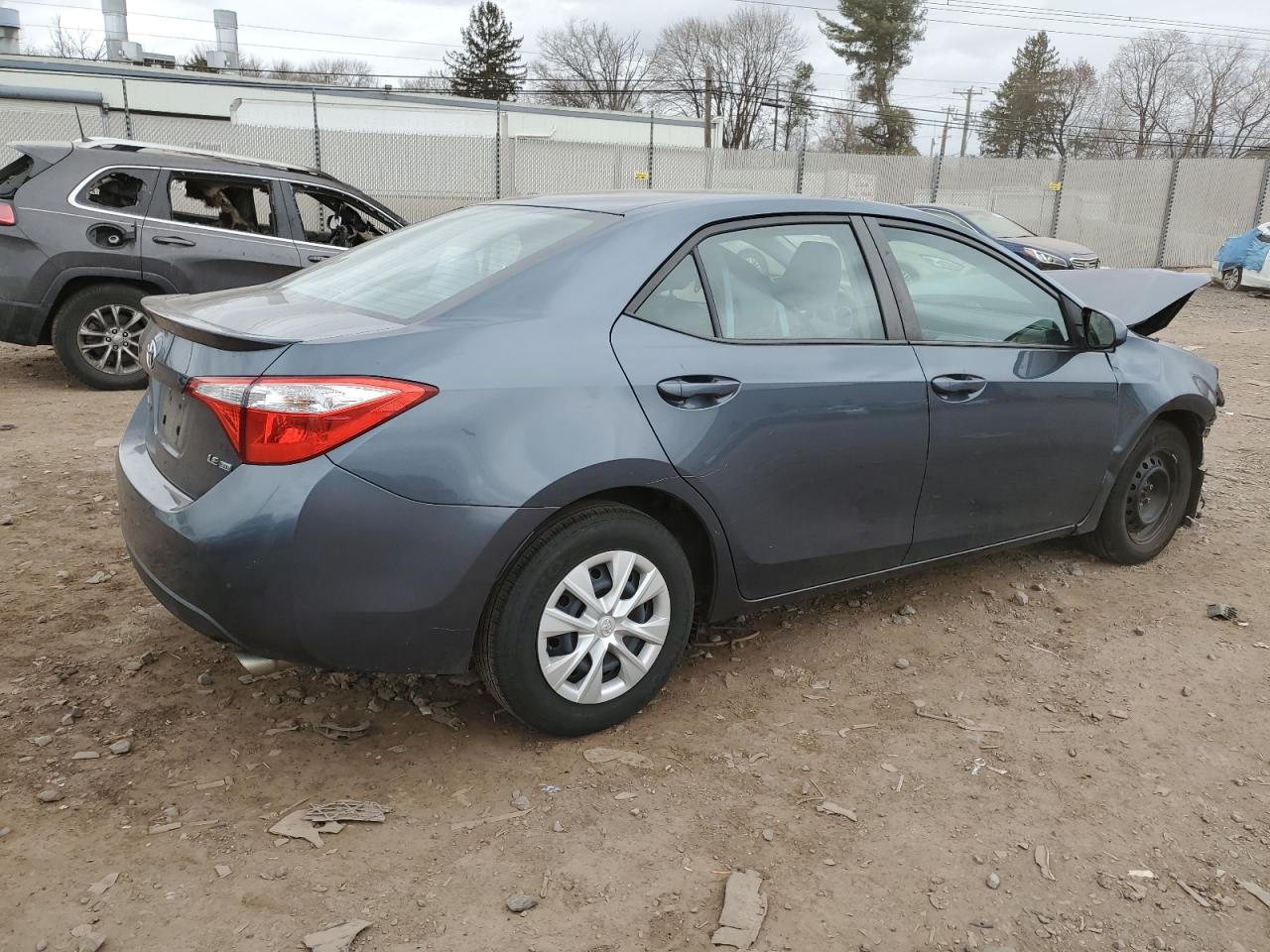 2015 Toyota Corolla - Image 3