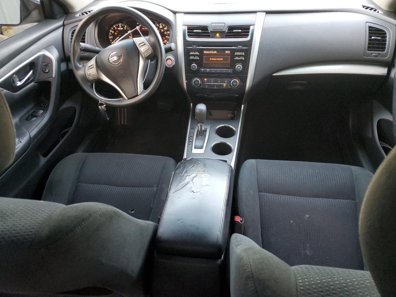 2015 Nissan Altima - Image 8
