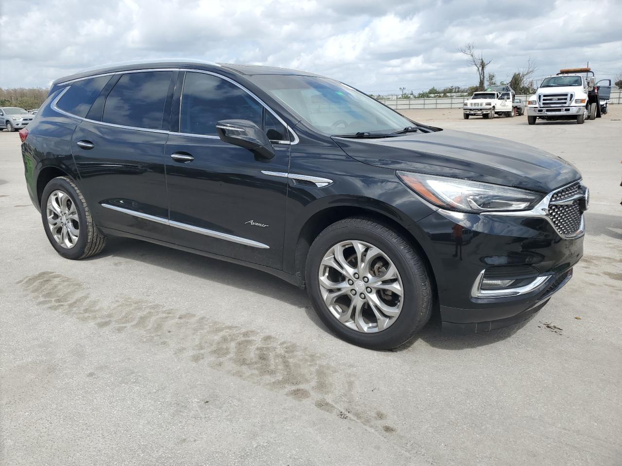 2018 Buick Enclave - Image 4