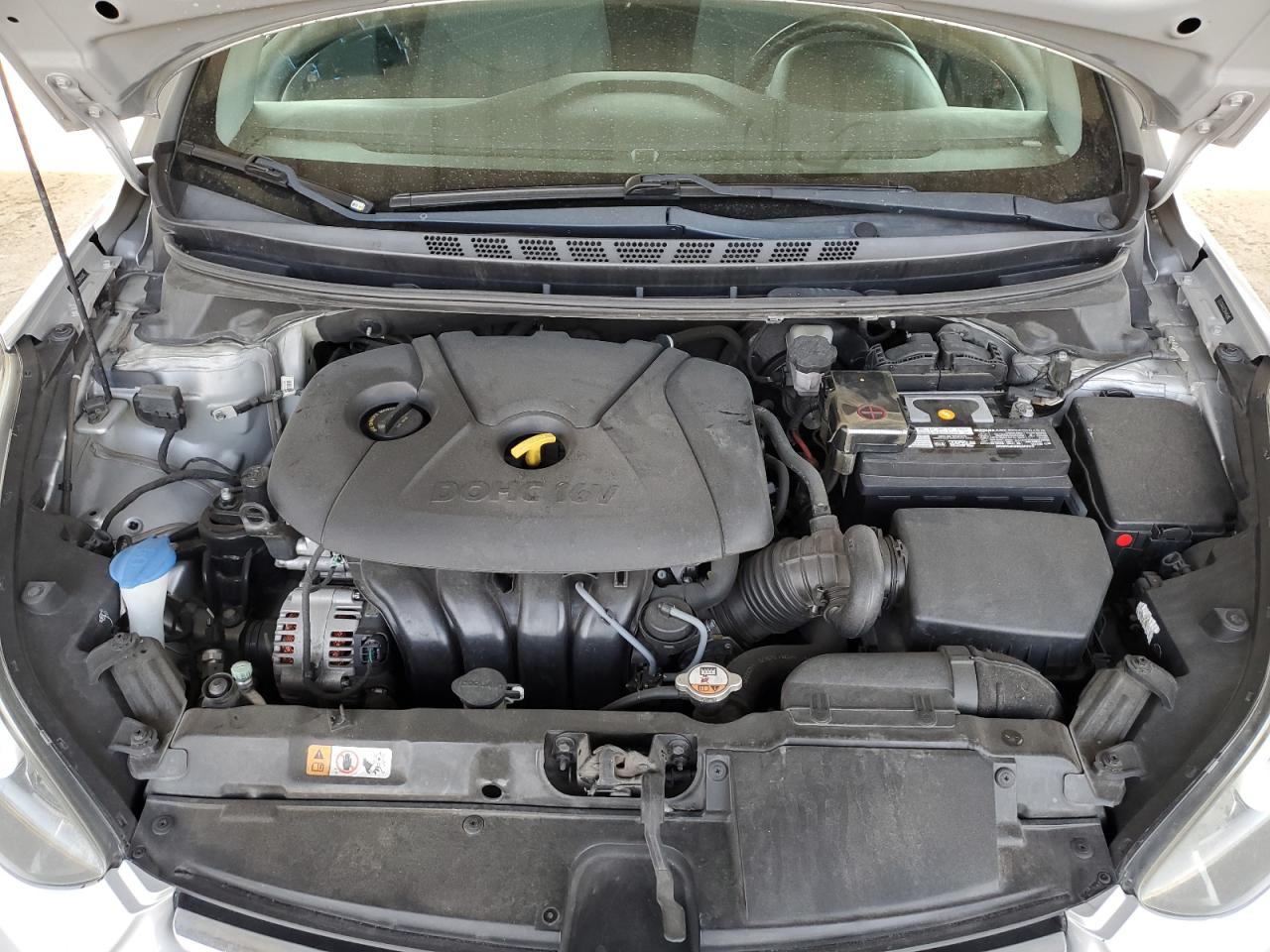 2014 Hyundai Elantra - Image 11