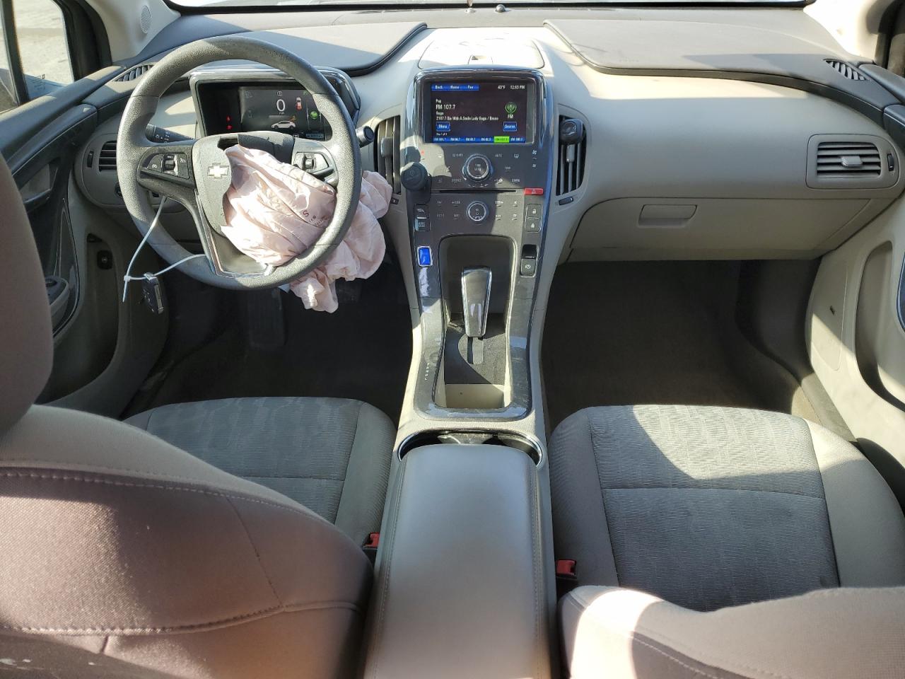 2013 Chevrolet Volt - Image 8