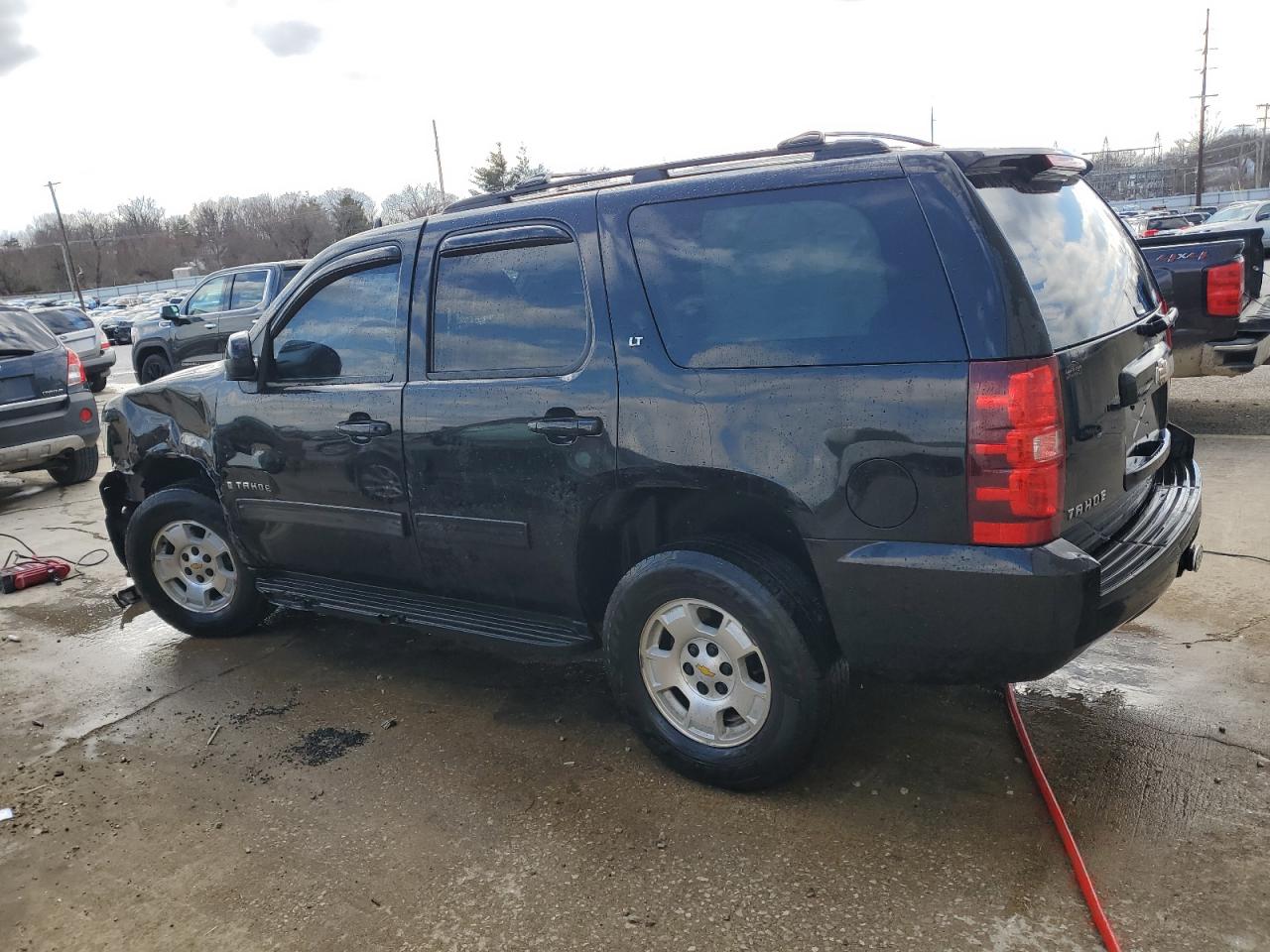 2009 Chevrolet Tahoe - Image 2