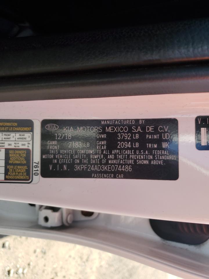 2019 Kia Forte - Image 12