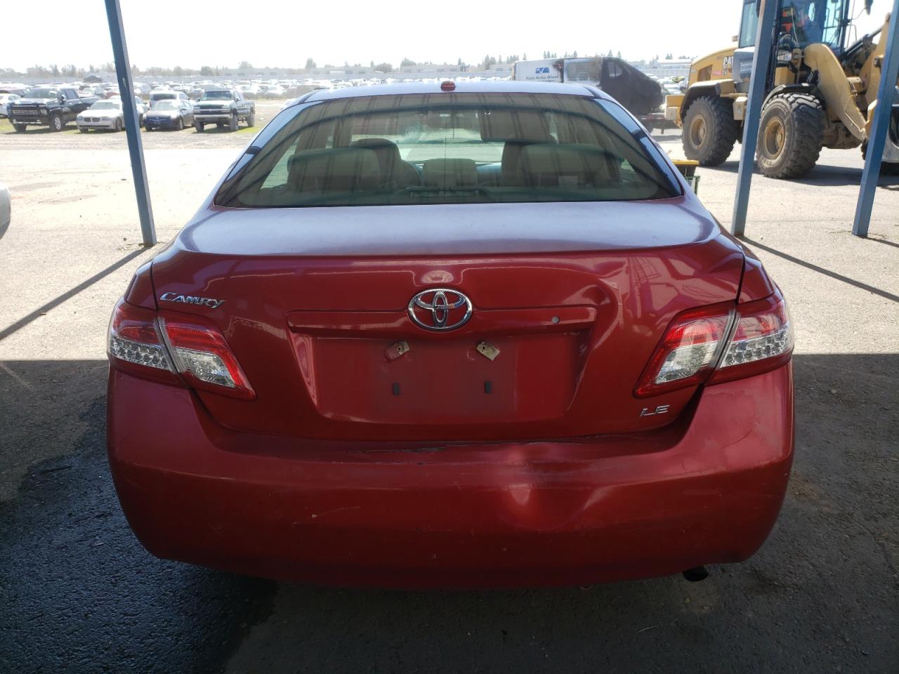2011 Toyota Camry - Image 6