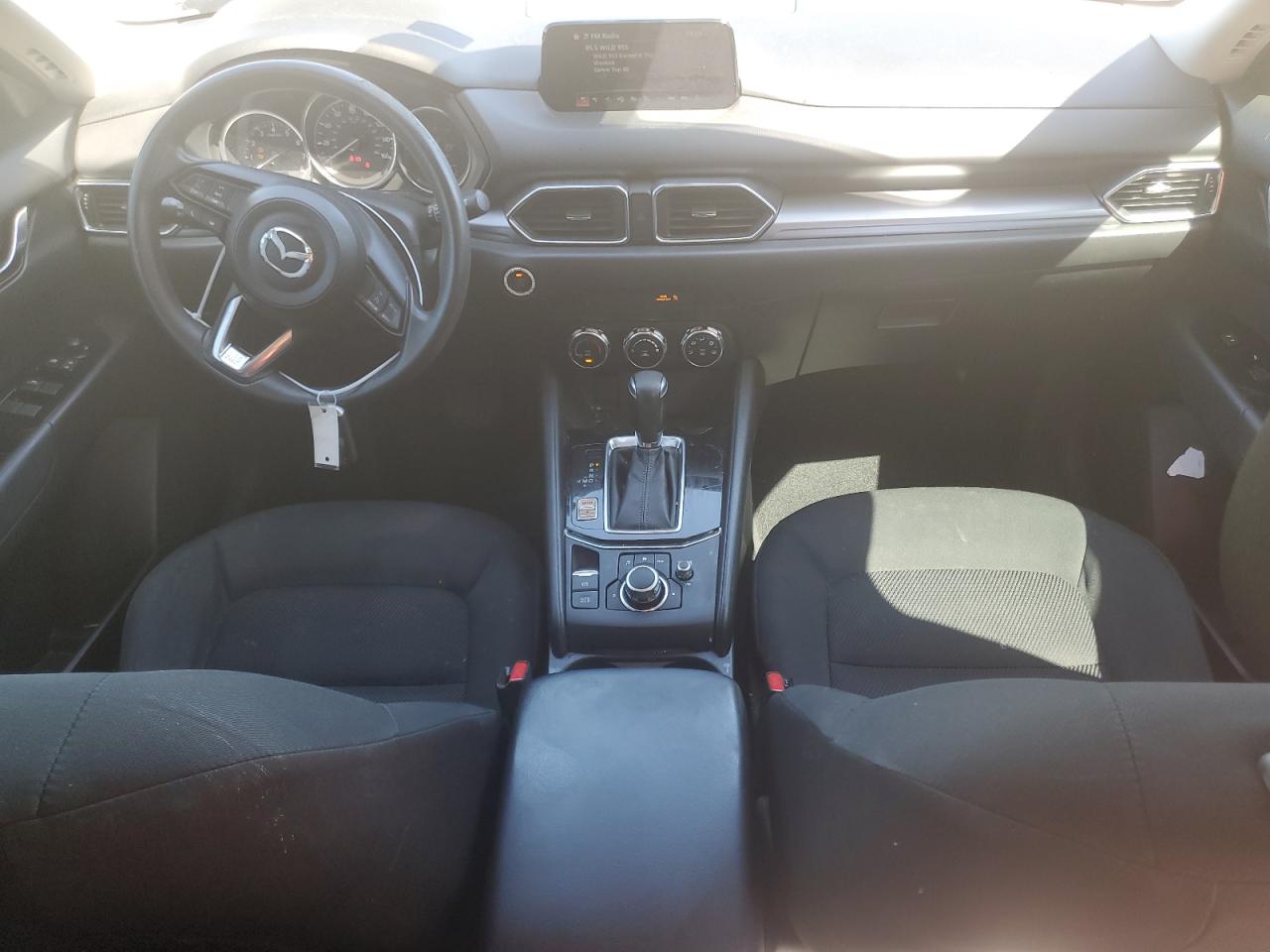 2017 Mazda 3 - Image 8