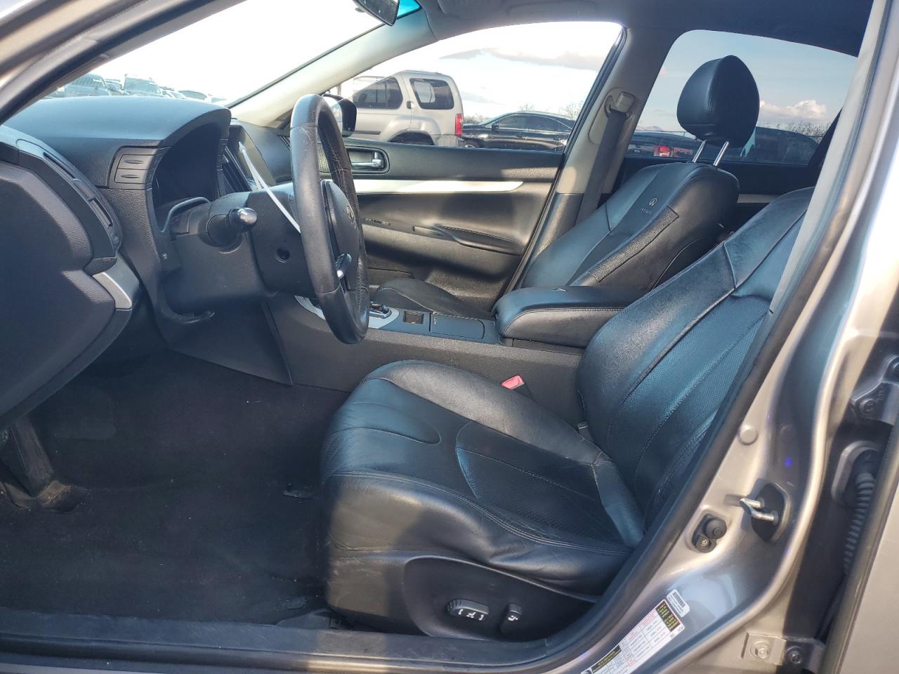 2009 Infiniti G - Image 7