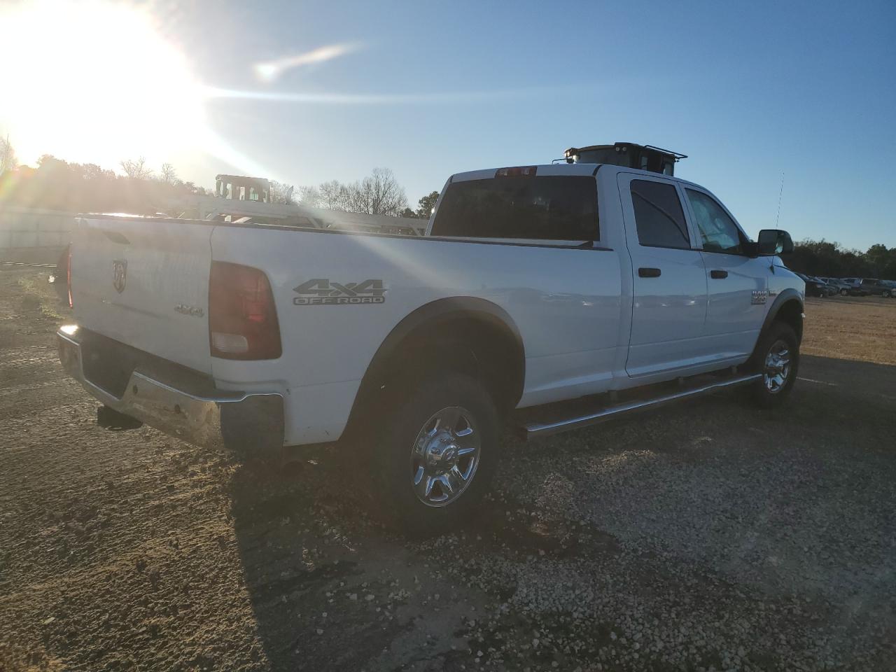 2018 RAM 2500 - Image 3