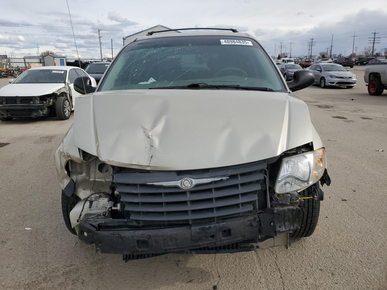 2006 Chrysler Town & Country - Image 5