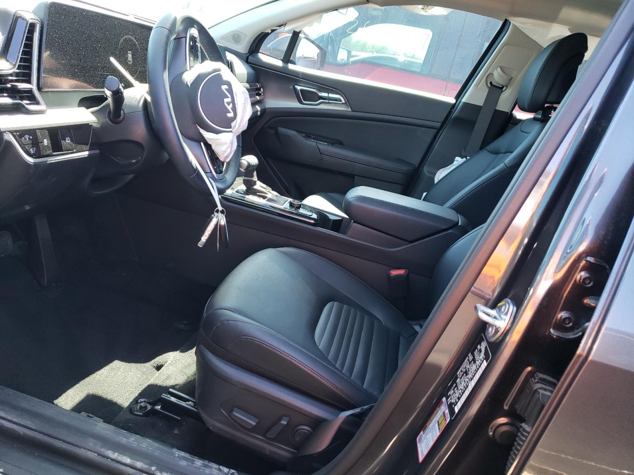 2024 Kia Sportage - Image 7